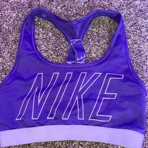 nike bra